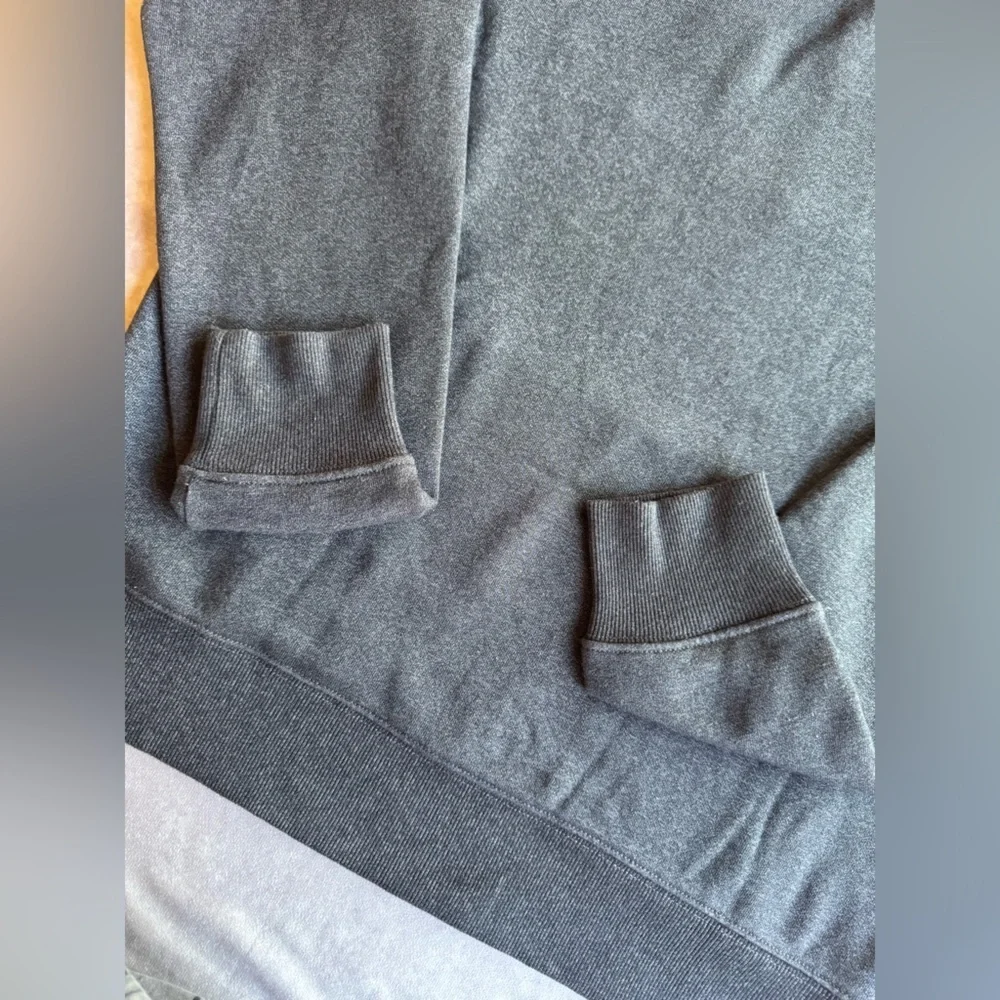 The North Face gray  Hoodie with red Accent